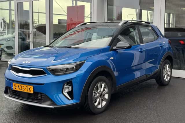 Kia Stonic (2023) thumbnail 23