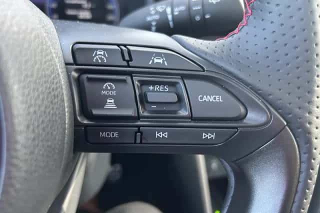 Toyota Yaris Cross (2024) thumbnail 11