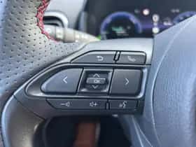 Toyota Yaris Cross (2024) thumbnail 10