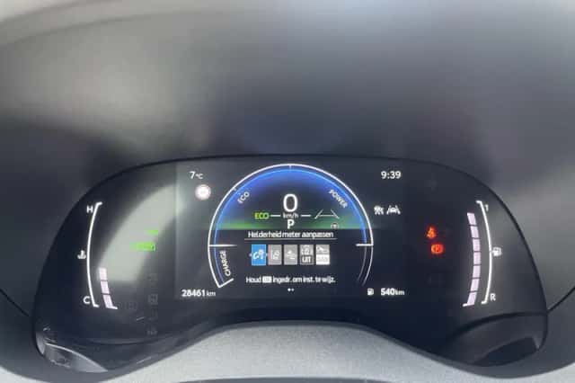 Toyota Yaris Cross (2024) thumbnail 14