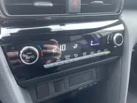 Toyota Yaris Cross (2024) thumbnail 21