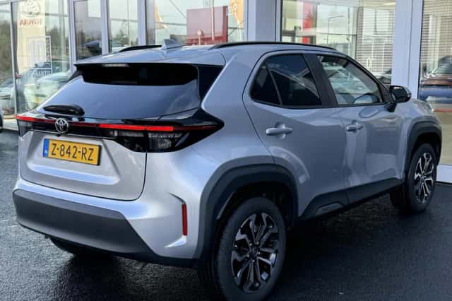 Toyota Yaris Cross (2024) thumbnail 7