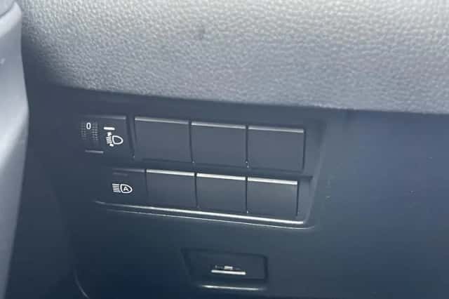 Toyota Yaris Cross (2024) thumbnail 10
