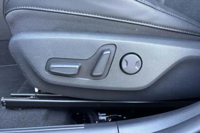 Kia Niro (2024) thumbnail 13