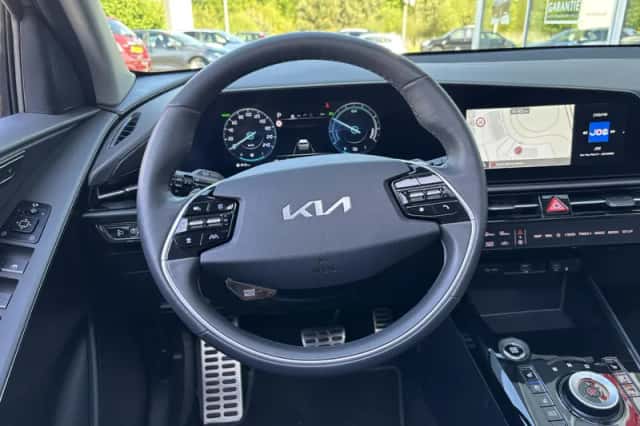 Kia Niro (2024) thumbnail 16