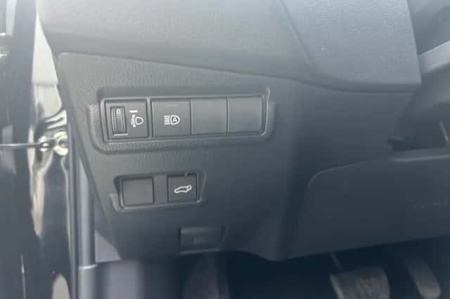 Toyota Corolla (2024) thumbnail 11