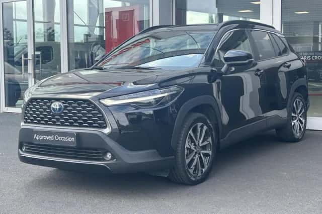 Toyota Corolla (2024) thumbnail 3
