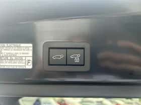 Toyota Corolla (2024) thumbnail 24