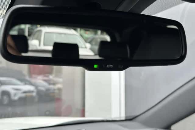 Toyota RAV4 (2024) thumbnail 26
