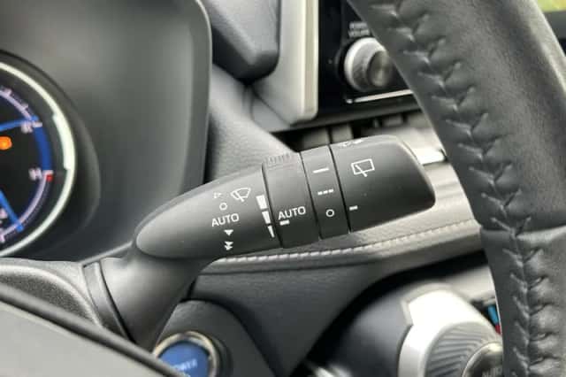 Toyota RAV4 (2022) thumbnail 20