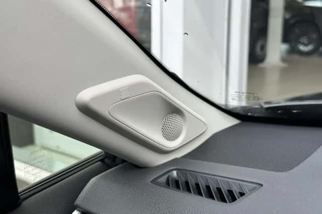 Toyota RAV4 (2022) thumbnail 26