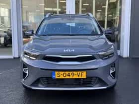 Kia Stonic (2023) thumbnail 2