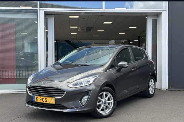Ford Fiesta (2021) thumbnail 1