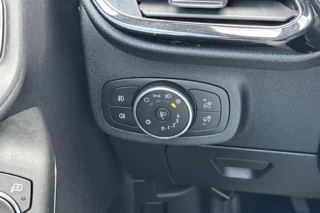 Ford Fiesta (2021) thumbnail 12