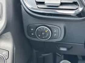 Ford Fiesta (2021) thumbnail 12