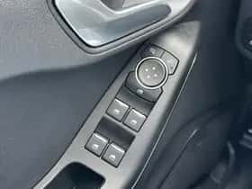 Ford Fiesta (2021) thumbnail 13