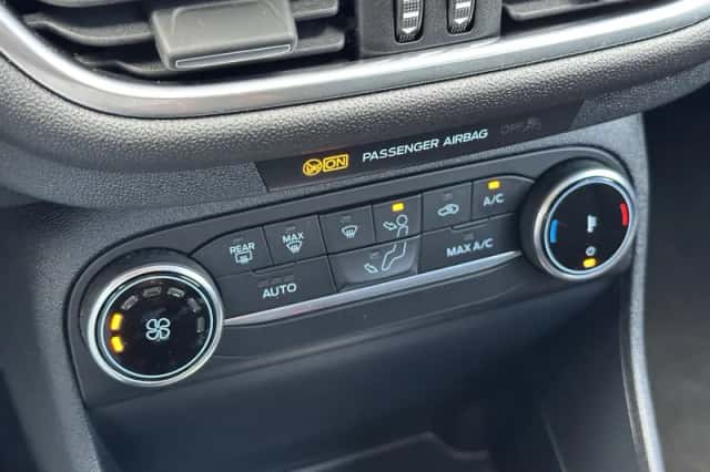 Ford Fiesta (2021) thumbnail 21