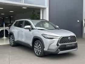 Toyota Corolla (2024) thumbnail 2