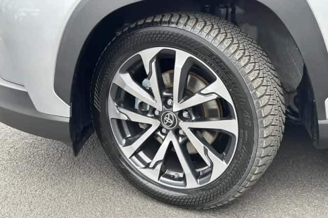 Toyota Corolla (2024) thumbnail 11