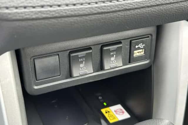 Toyota Corolla (2024) thumbnail 25