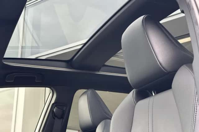 Toyota Corolla (2024) thumbnail 28