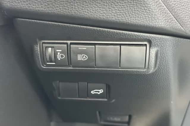Toyota Corolla (2024) thumbnail 30