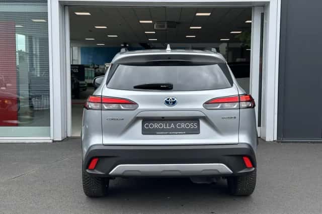Toyota Corolla (2024) thumbnail 4
