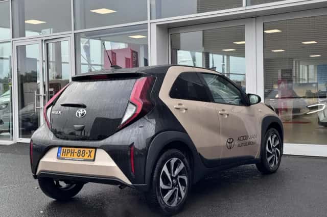 Toyota Aygo (2025) thumbnail 2