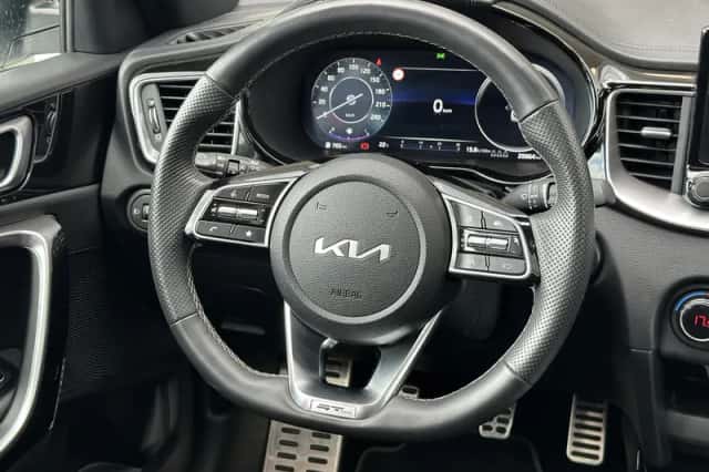 Kia Ceed Sportswagon (2024) thumbnail 18