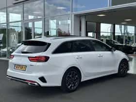 Kia Ceed Sportswagon (2024) thumbnail 3