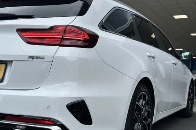 Kia Ceed Sportswagon (2024) thumbnail 5