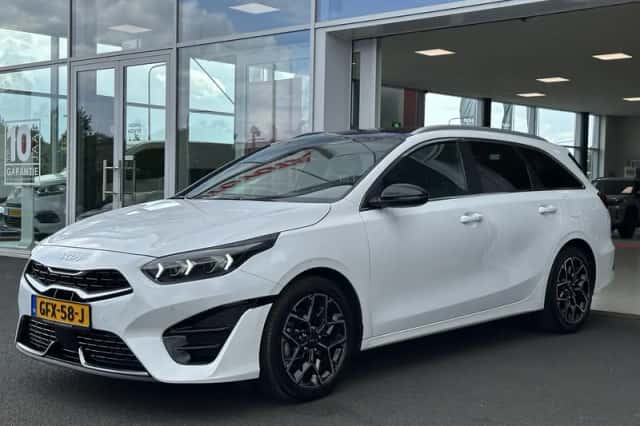 Kia Ceed Sportswagon (2024) thumbnail 8
