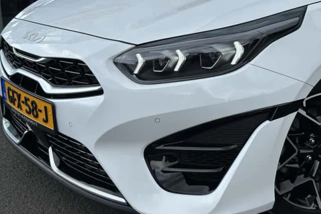 Kia Ceed Sportswagon (2024) thumbnail 10