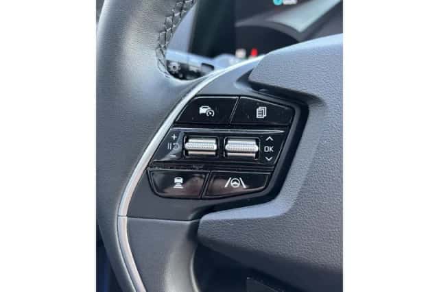 Kia EV6 (2024) thumbnail 12