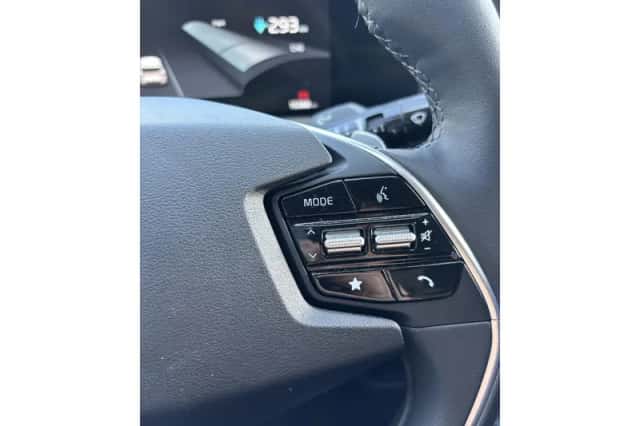 Kia EV6 (2024) thumbnail 13