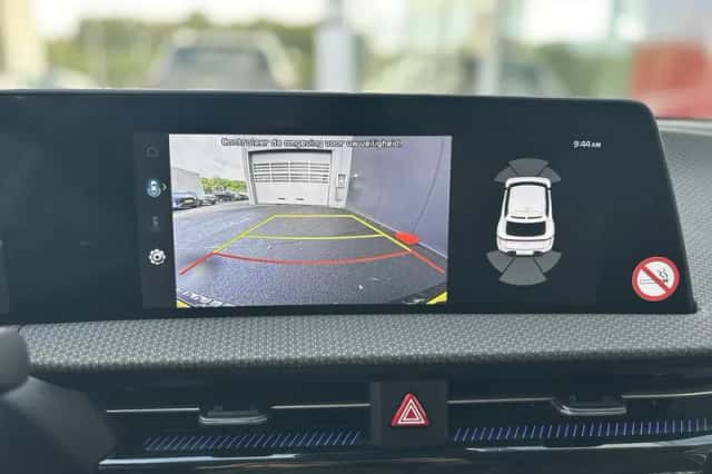 Kia EV6 (2024) thumbnail 18