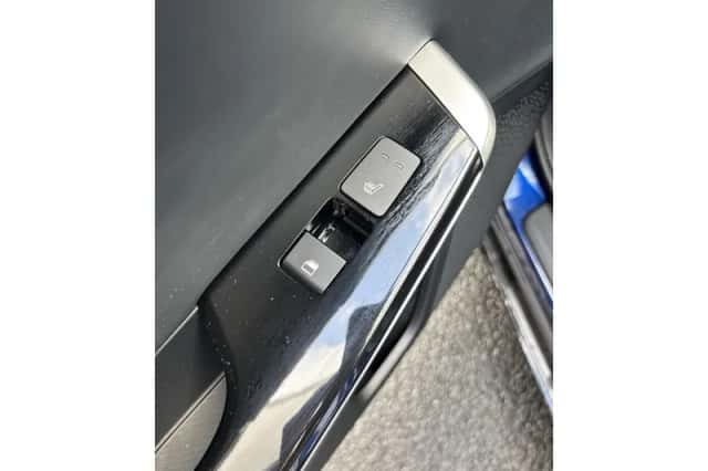 Kia EV6 (2024) thumbnail 22