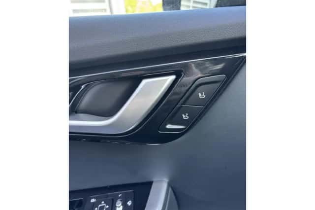 Kia EV6 (2024) thumbnail 9