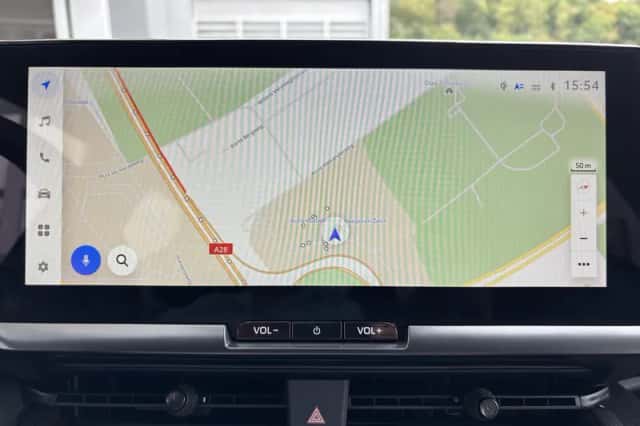 Toyota C-HR (2024) thumbnail 19