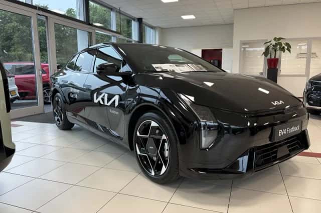 Kia EV4 (2025) thumbnail 2