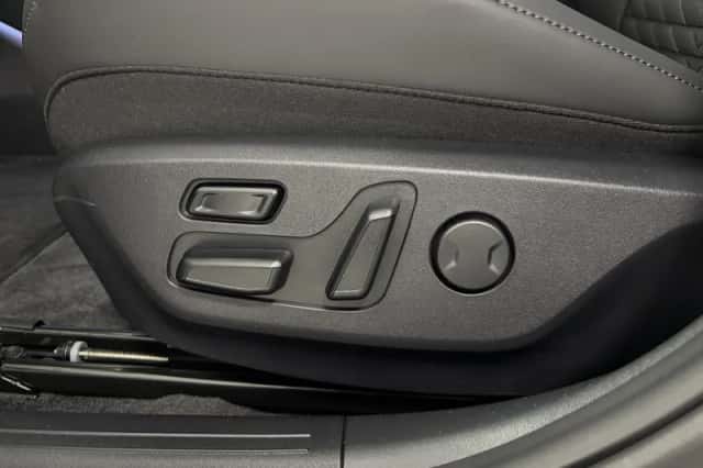 Kia EV4 (2025) thumbnail 16