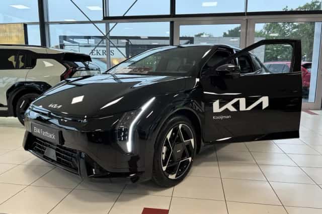 Kia EV4 (2025) thumbnail 5