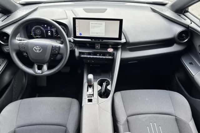 Toyota C-HR (2024) thumbnail 21