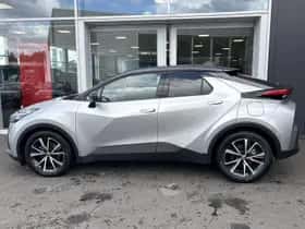 Toyota C-HR (2024) thumbnail 4