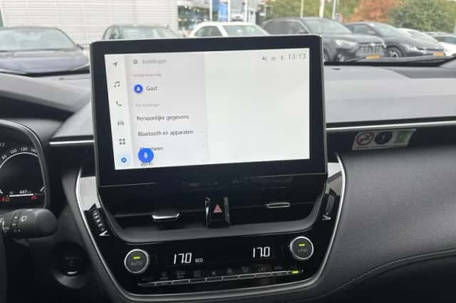 Toyota Corolla (2024) thumbnail 16