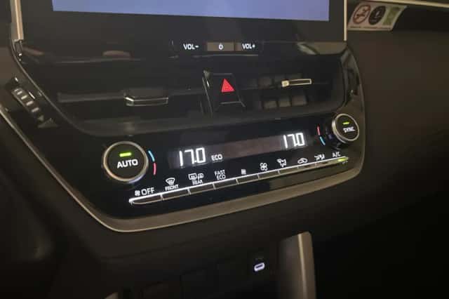 Toyota Corolla (2024) thumbnail 20