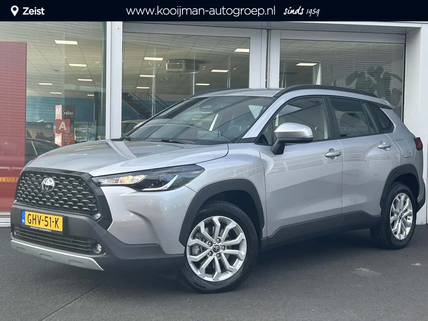 Toyota Corolla (2024) — foto 1