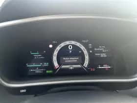Toyota Corolla (2024) thumbnail 12