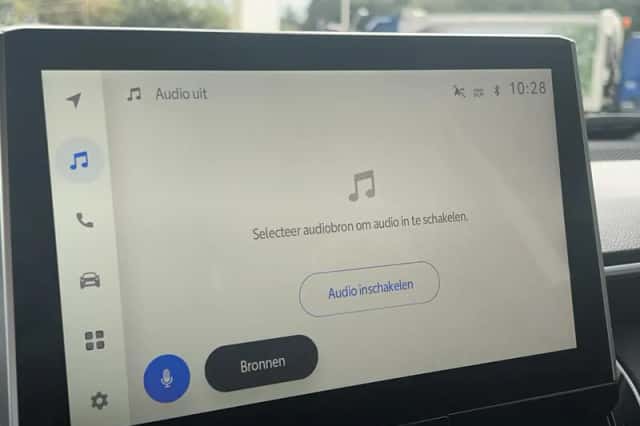 Toyota Corolla (2024) thumbnail 18