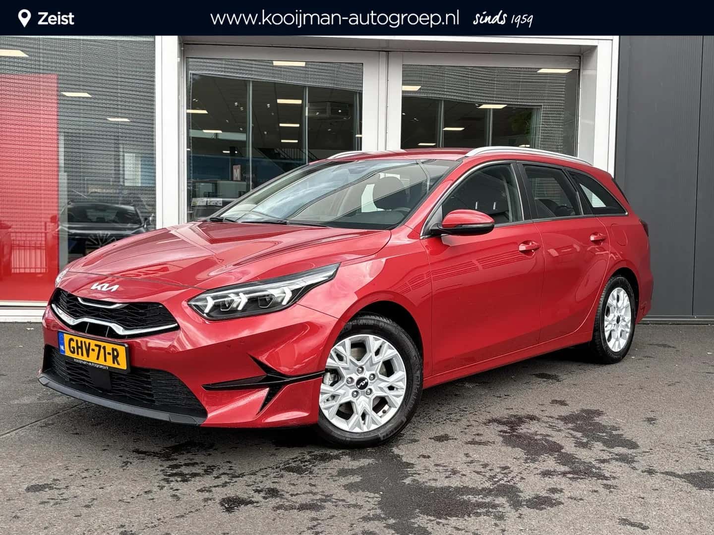 Kia Ceed Sportswagon (2024) — foto 1